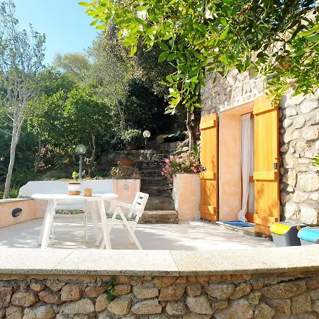 Vasiliki Holiday home *